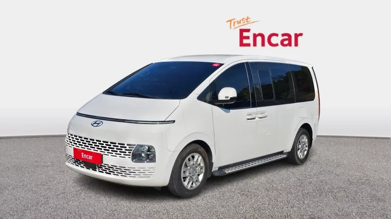 Hyundai Staria
