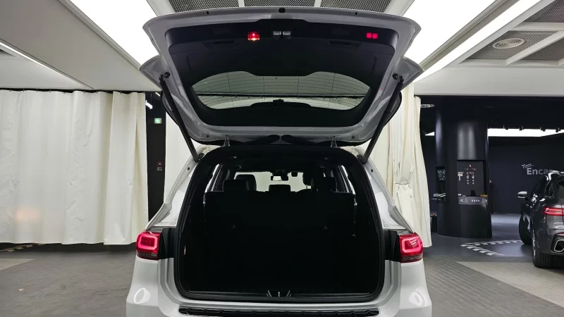 Mercedes-Benz GLB-Class