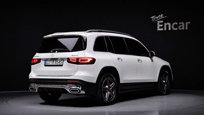 Mercedes-Benz GLB-Class