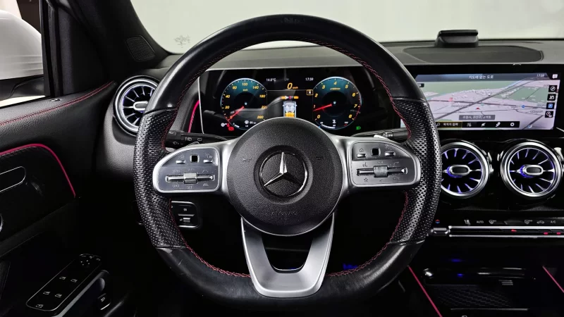 Mercedes-Benz GLB-Class