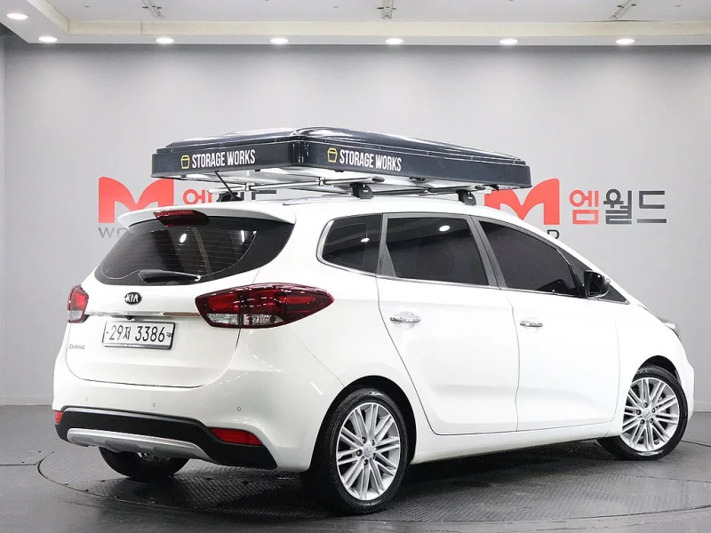 Kia Carens