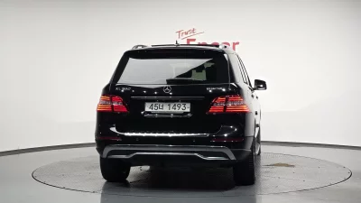 Mercedes-Benz M-class