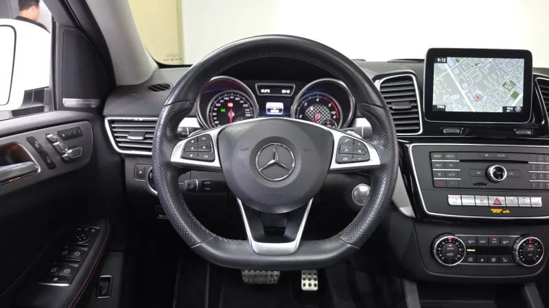 Mercedes-Benz GLE-Class