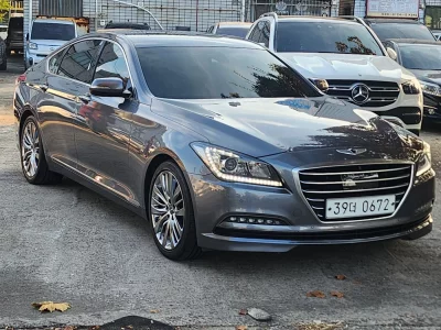 Hyundai Genesis