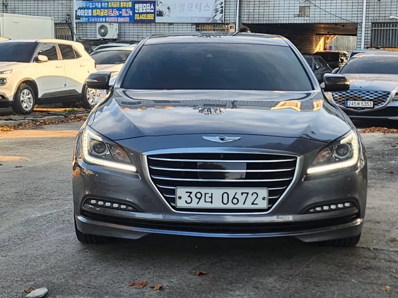 Hyundai Genesis