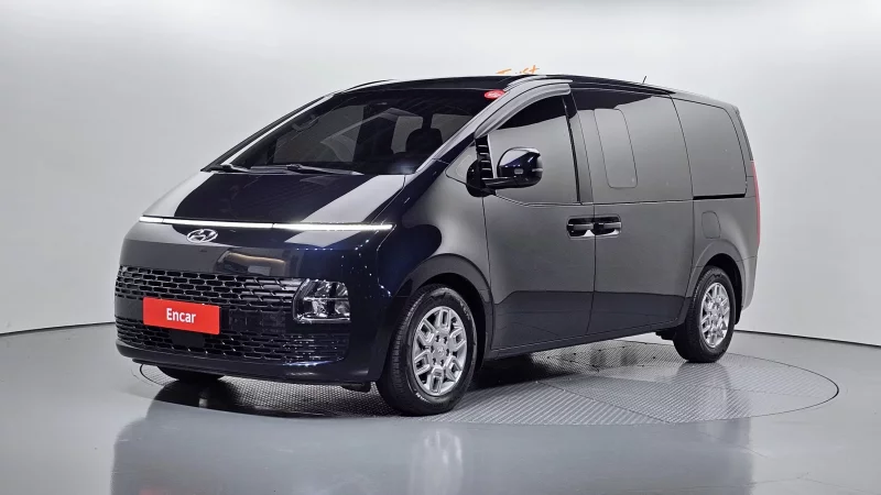Hyundai Staria