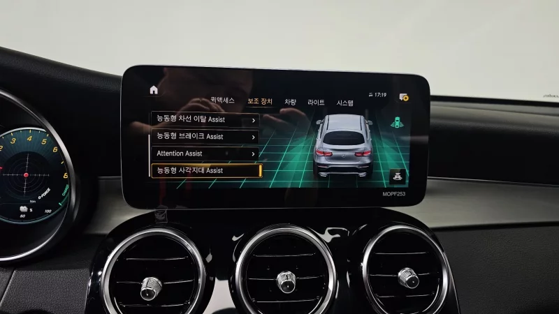 Mercedes-Benz GLC-Class