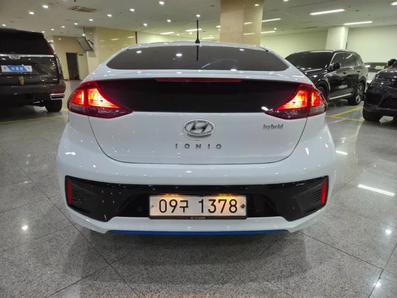 Hyundai Ioniq
