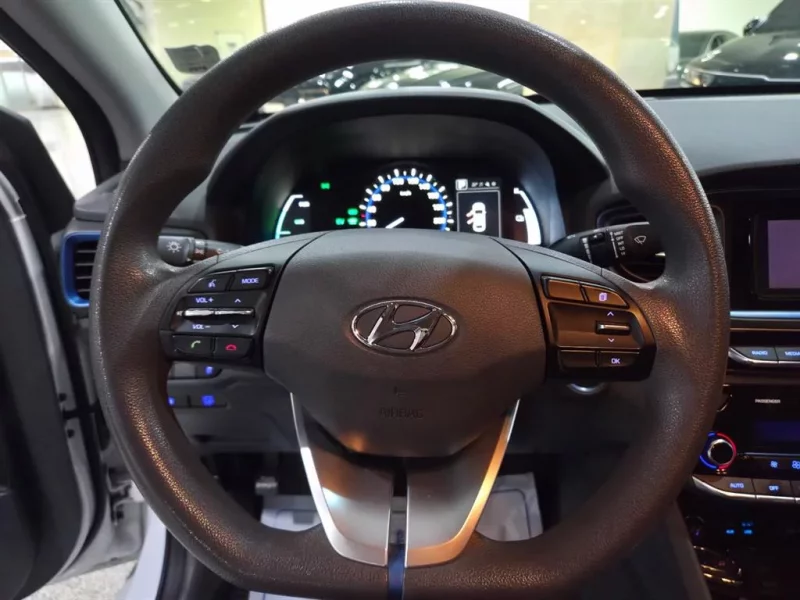 Hyundai Ioniq