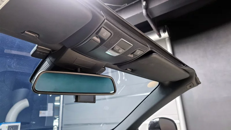 Mercedes-Benz SL-Class