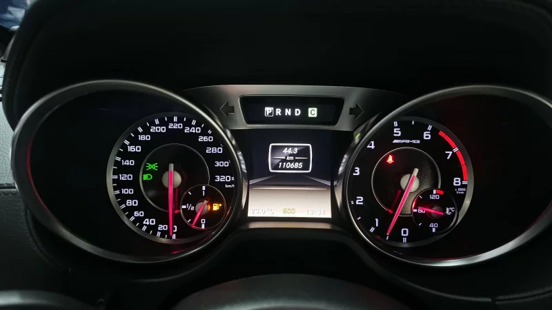 Mercedes-Benz SL-Class