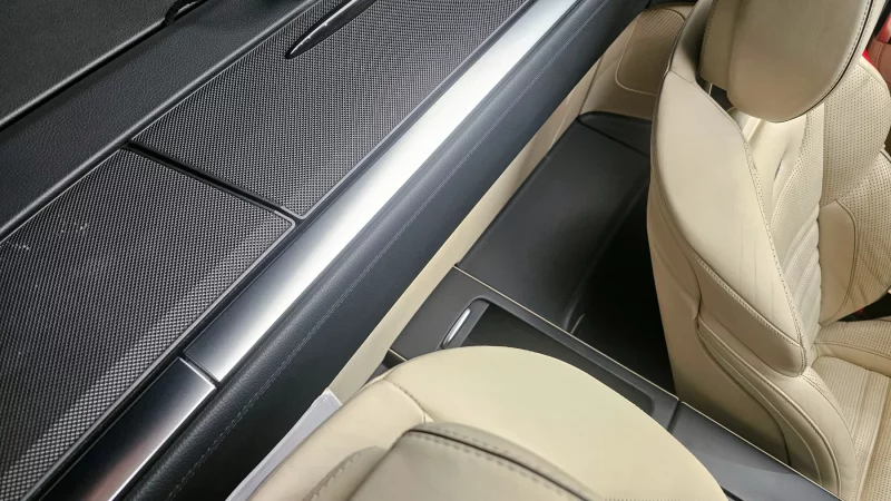 Mercedes-Benz SL-Class