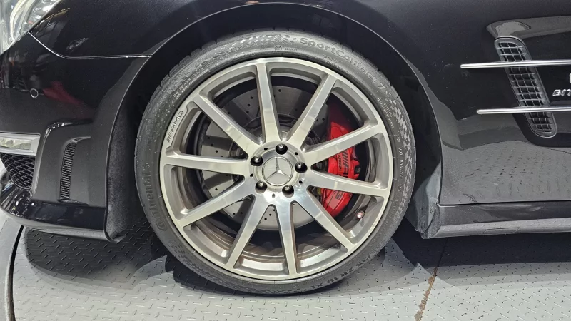 Mercedes-Benz SL-Class