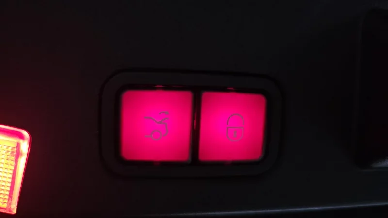 Mercedes-Benz SL-Class