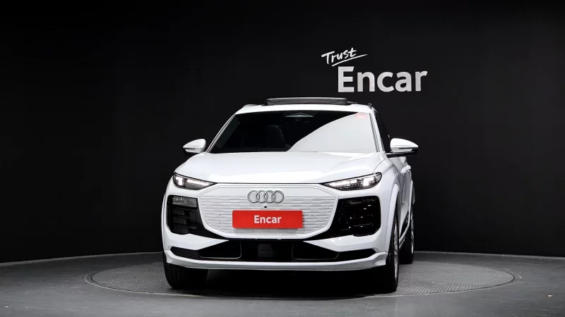 Audi Q6 e-tron