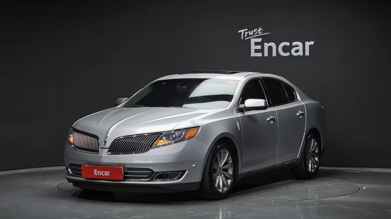 Lincoln MKS