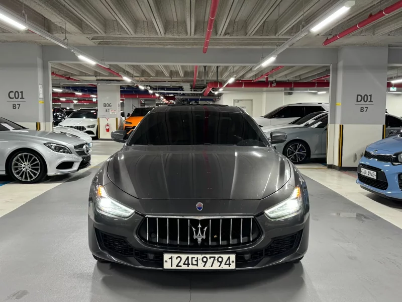 Maserati GHIBLI