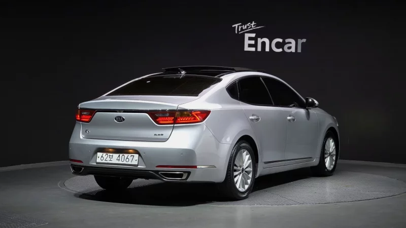 Kia K7