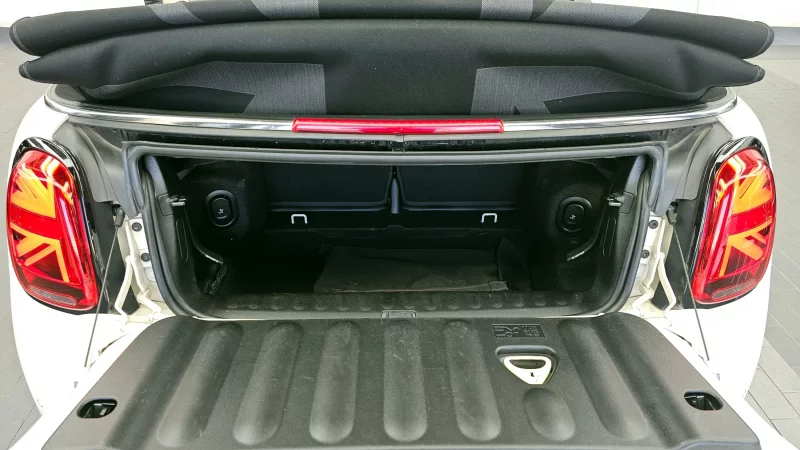 MINI Cooper Convertible