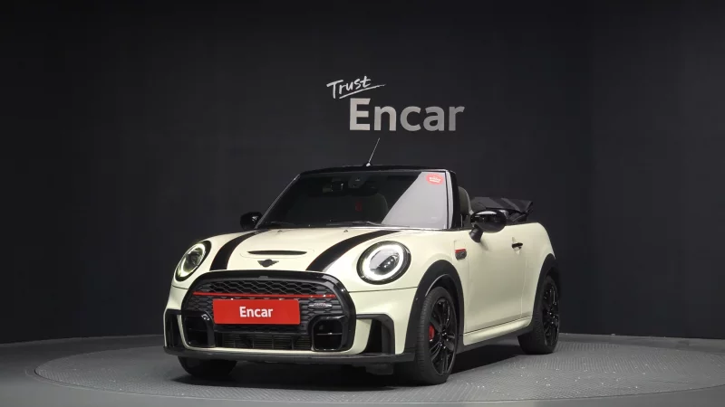 MINI Cooper Convertible