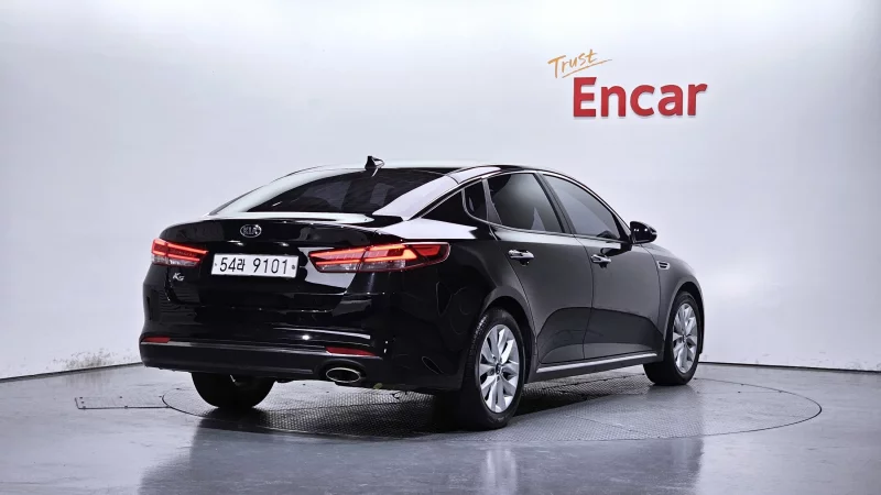 Kia K5