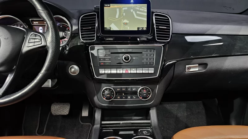 Mercedes-Benz GLE-Class