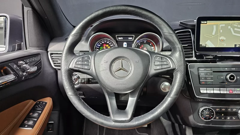 Mercedes-Benz GLE-Class