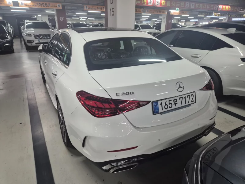 Mercedes-Benz C-Class