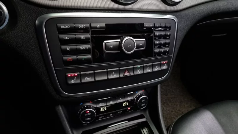 Mercedes-Benz GLA-Class