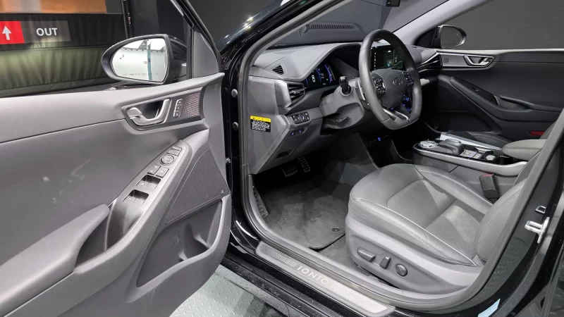 Hyundai Ioniq