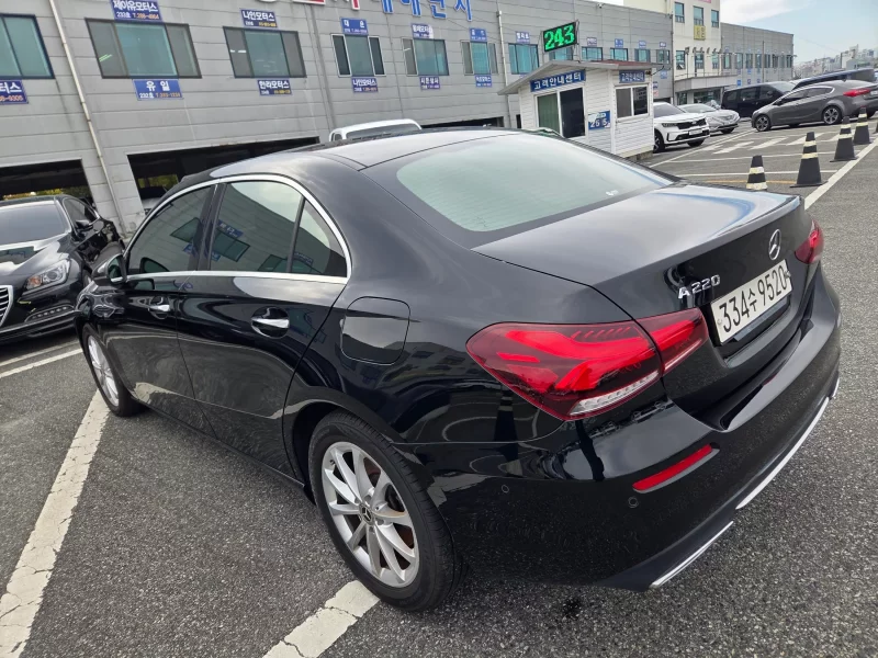 Mercedes-Benz A-Class