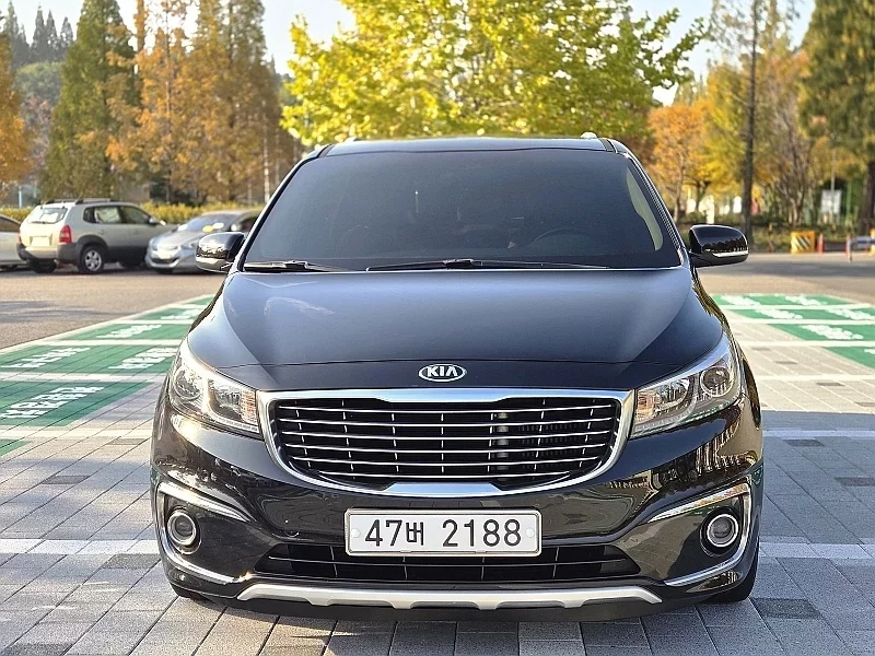 Kia Carnival
