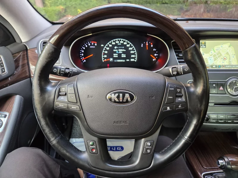 Kia K7
