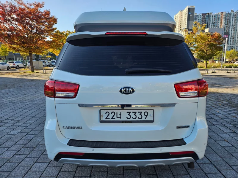 Kia Carnival