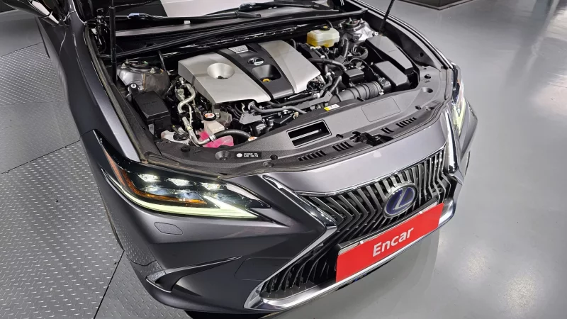 Lexus ES300h