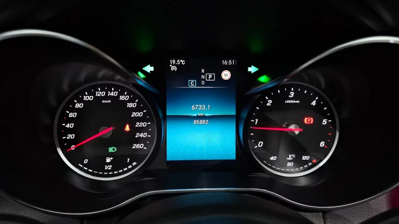 Mercedes-Benz C-Class