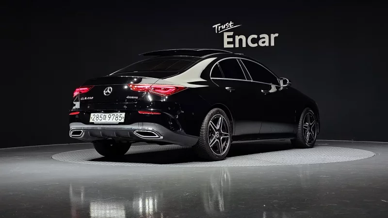 Mercedes-Benz CLA-Class