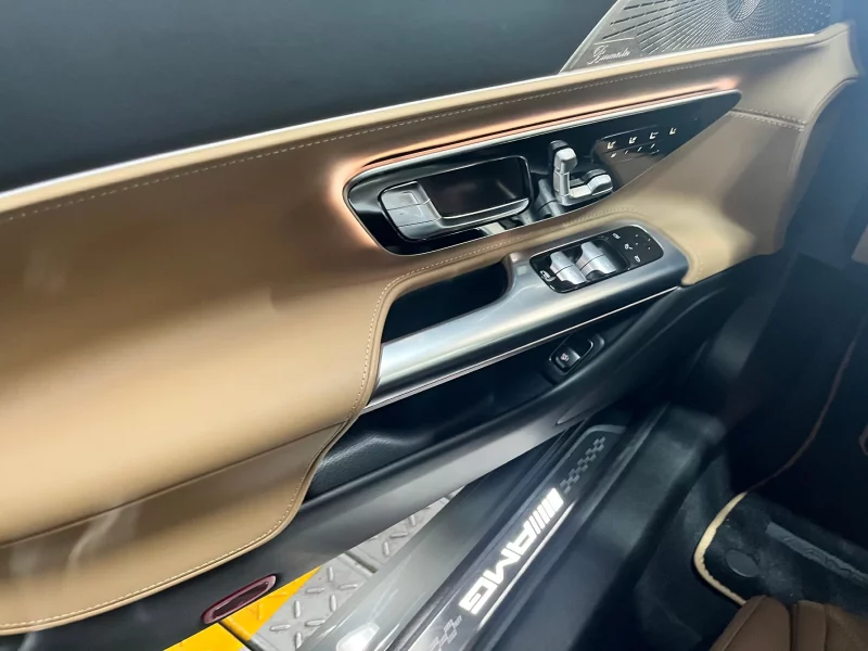 Mercedes-Benz SL-Class