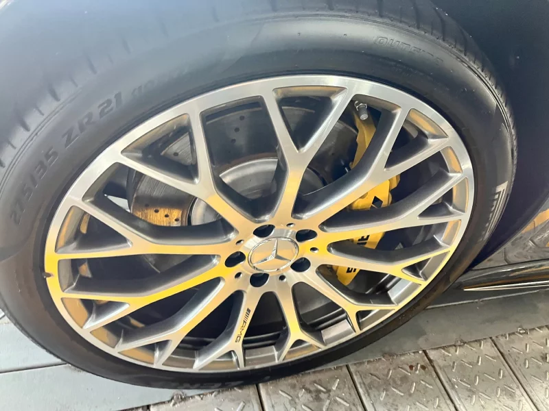 Mercedes-Benz SL-Class