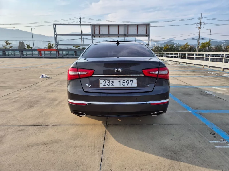 Kia K7