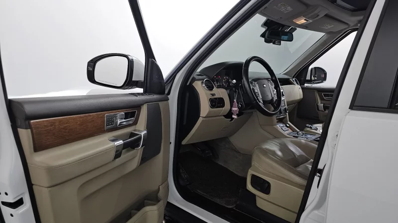 Land Rover DISCOVERY