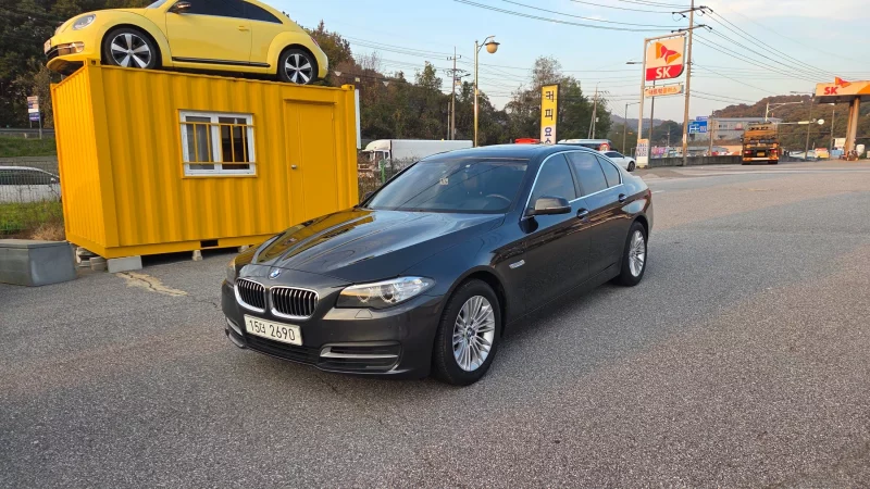 BMW 5-Series