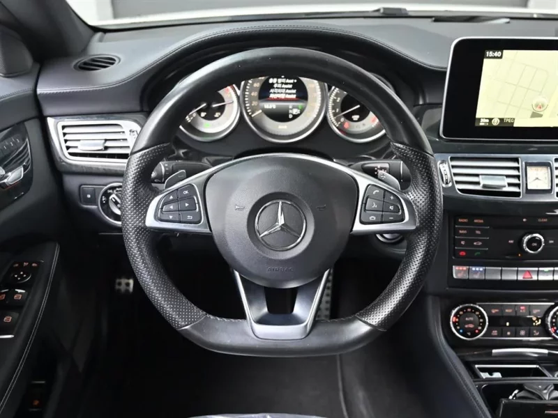 Mercedes-Benz CLS-Class
