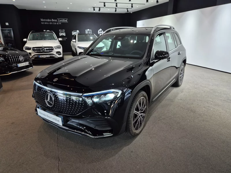 Mercedes-Benz EQB