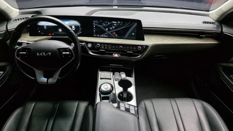 Kia K8