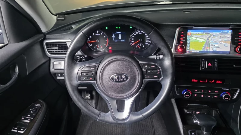 Kia K5