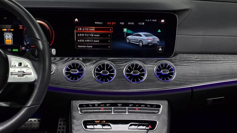 Mercedes-Benz CLS-Class