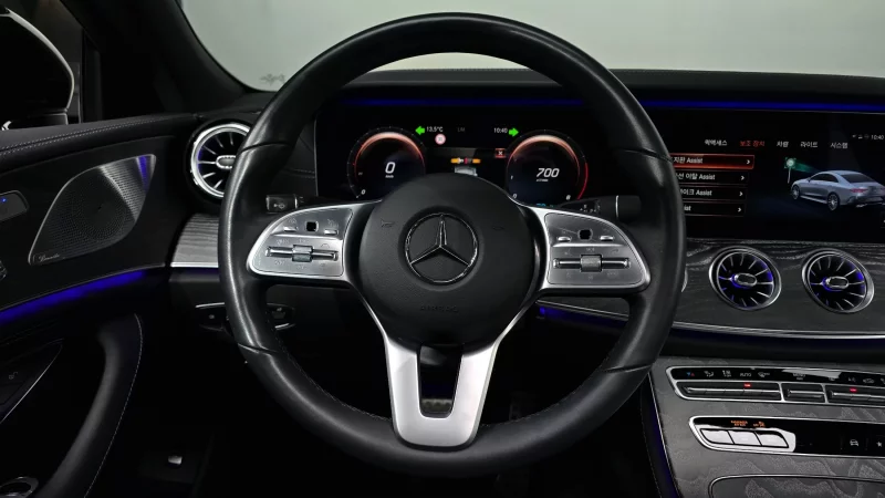 Mercedes-Benz CLS-Class