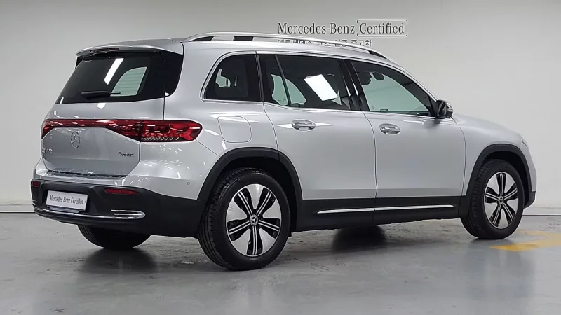 Mercedes-Benz EQB