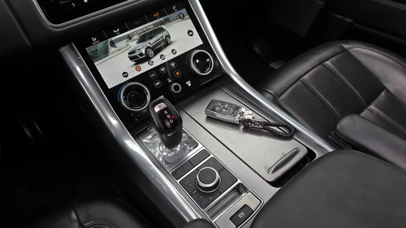 Land Rover RANGE ROVER SPORT